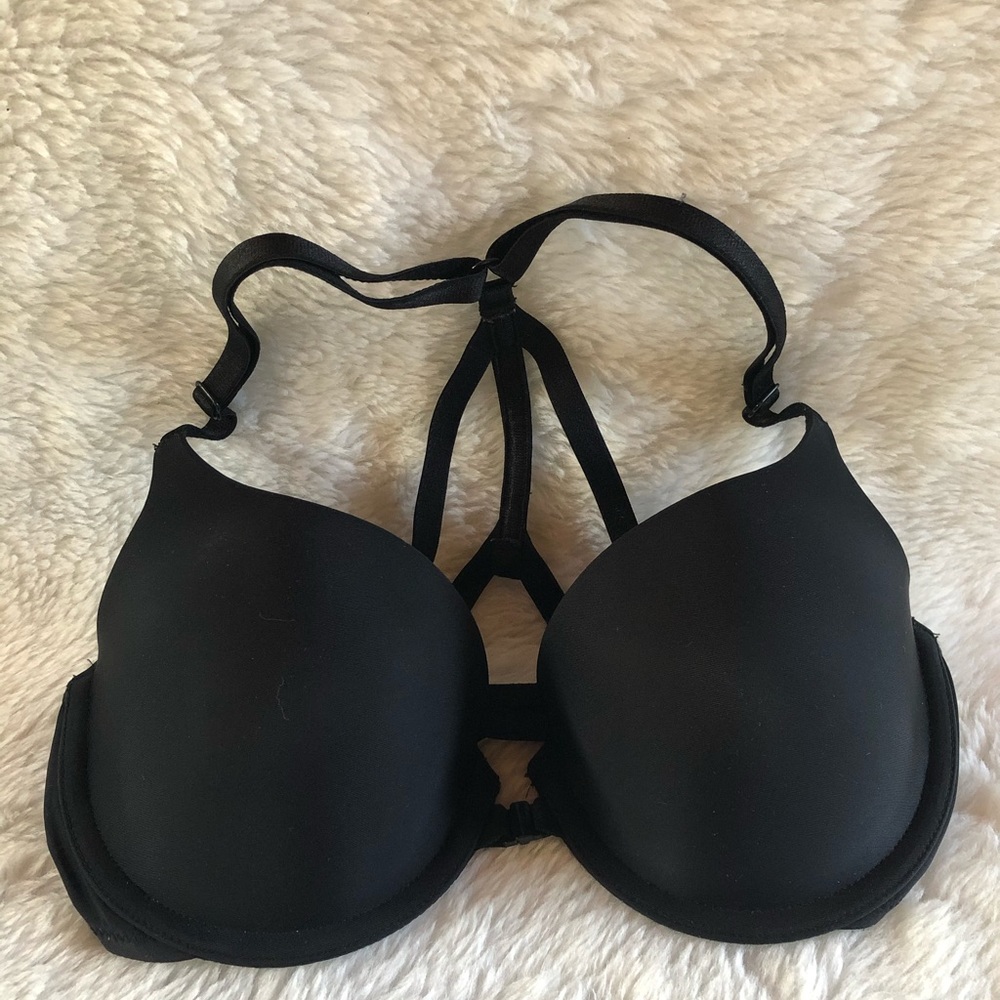 Victoria’s Secret Demi Black Front Closure 32D Bra